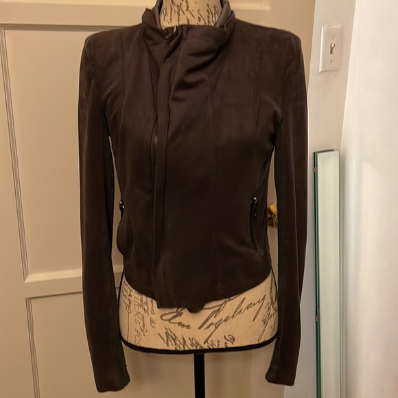 Feels like suede - Picture 6 of 11